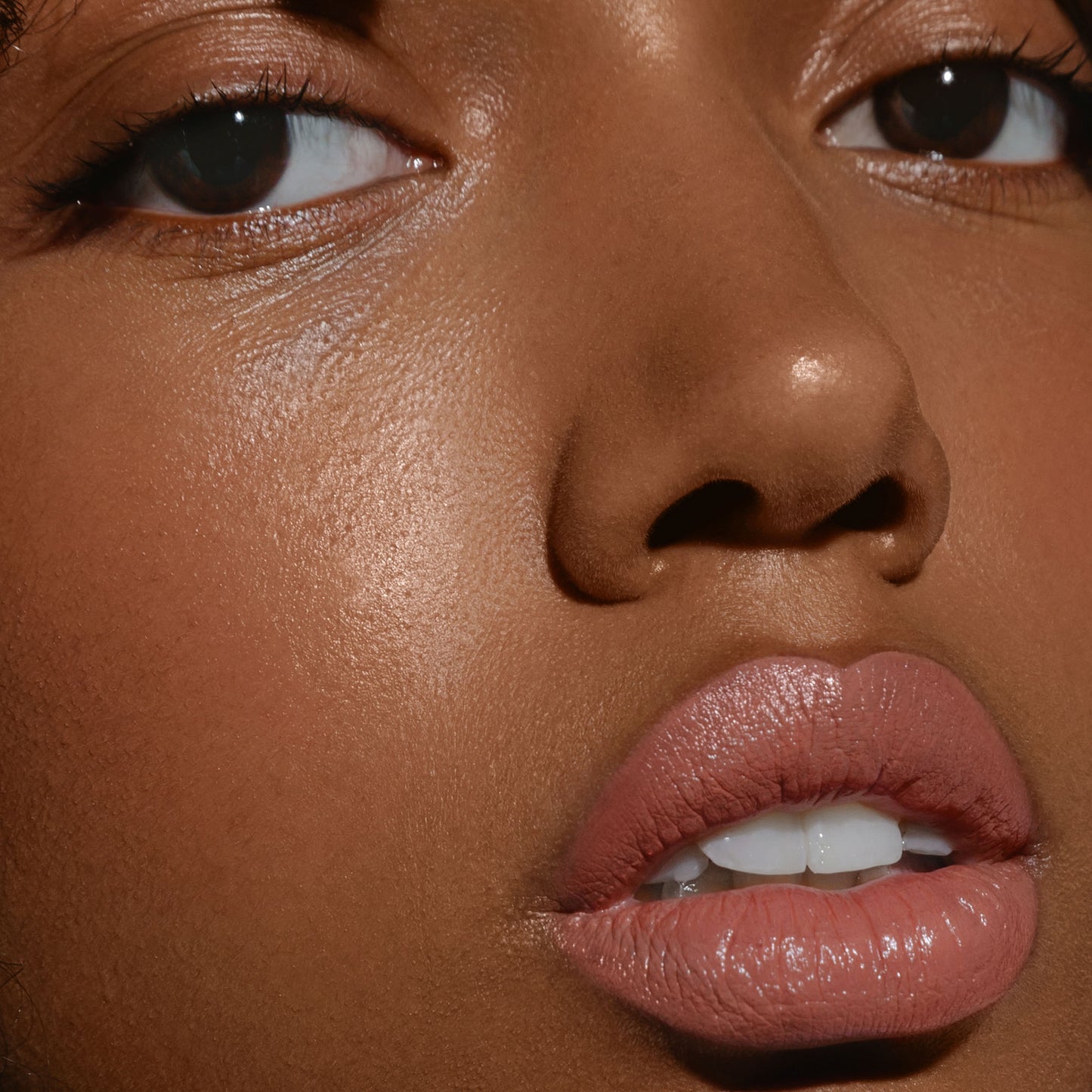 Velvet Wear Lipsticks 3.8g - #34 Whisper