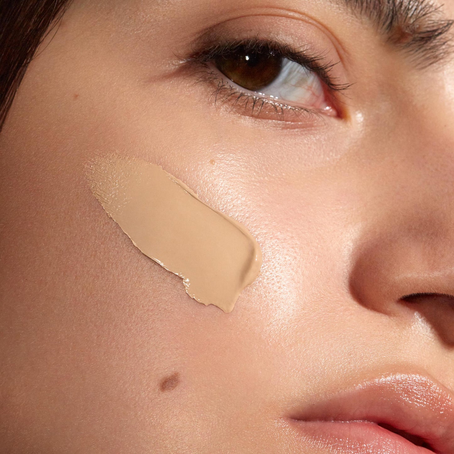 SKINONYM Semi-Matte Peptide Foundation 30ml - #35 True Beige