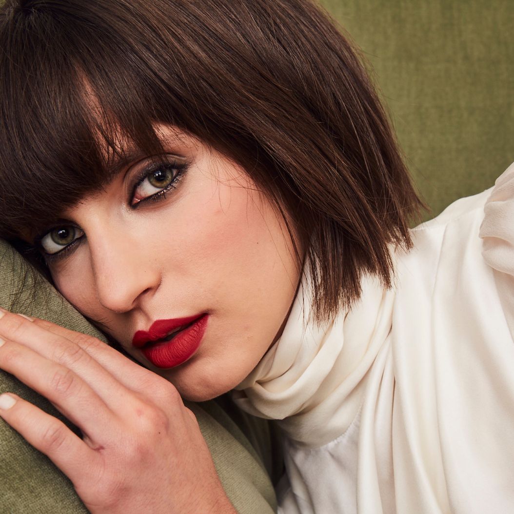 Brush L1 Precision Lip Contour